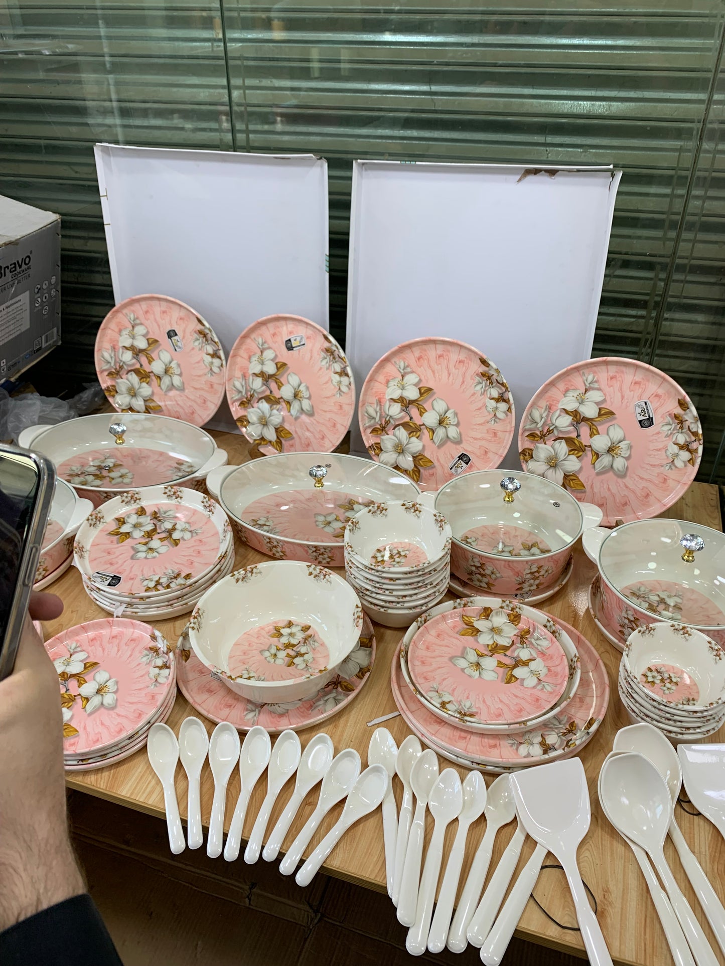 77 PCS DINNER SET DOUBLE GLAZED