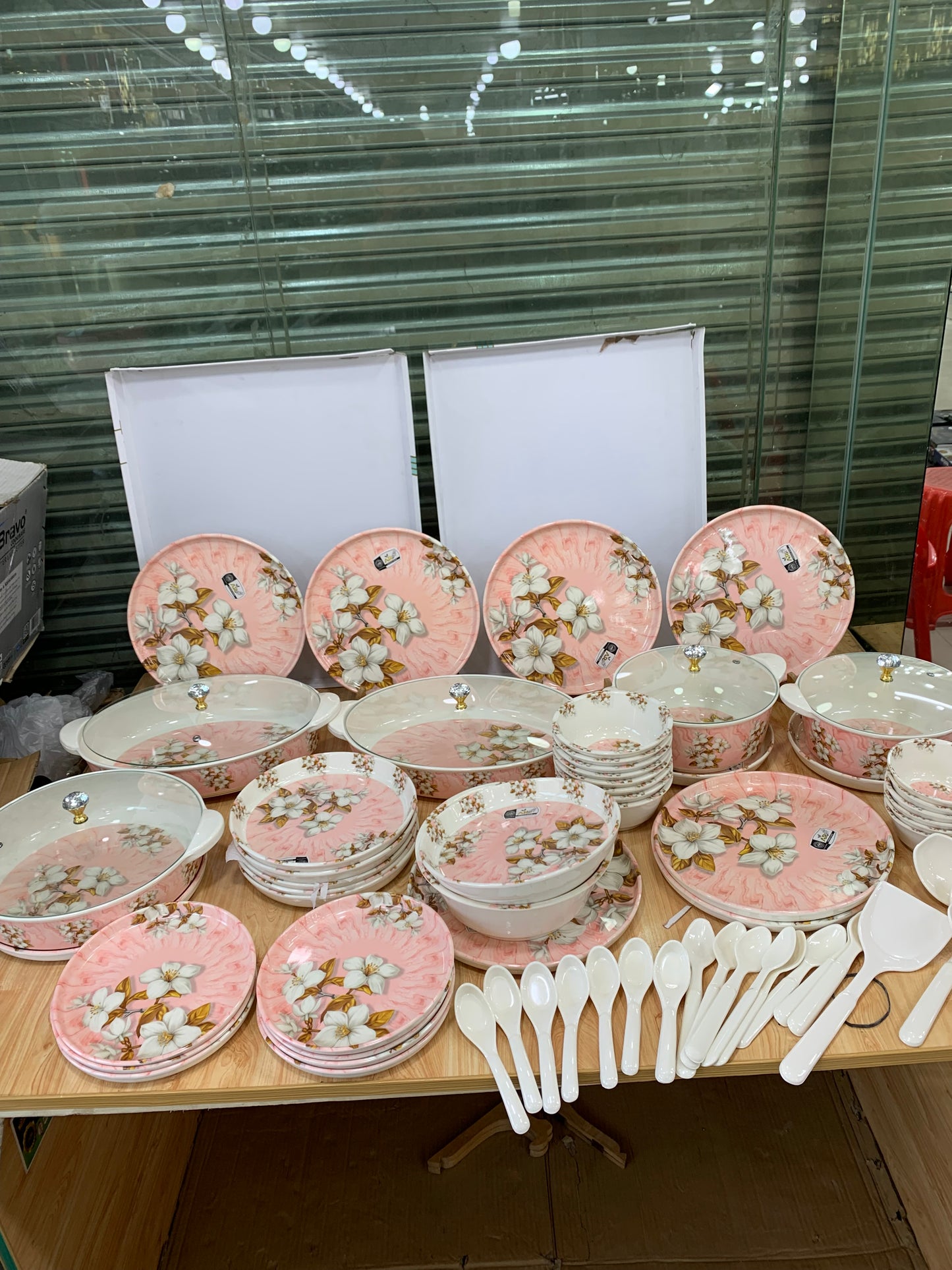 77 PCS DINNER SET DOUBLE GLAZED