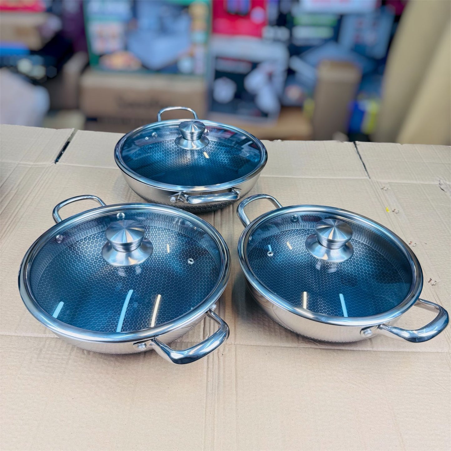 3 pcs lesser coating honeycond shallow handy 30 cm+32 cm+ 34cm+